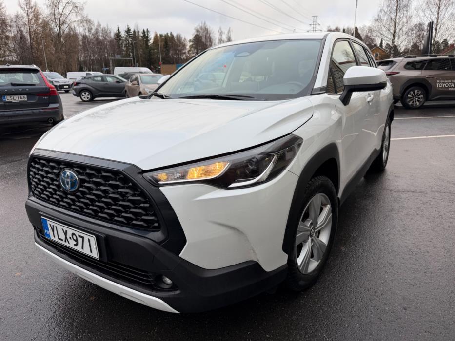 TOYOTA Corolla Cross 2023