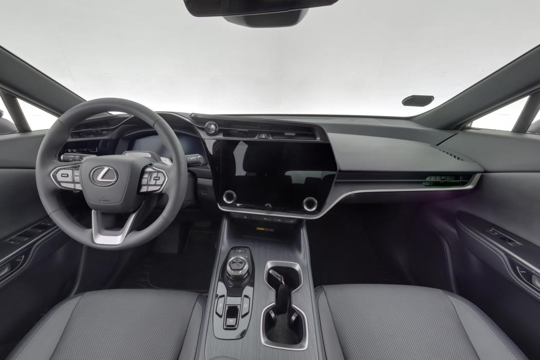 LEXUS RZ 2026