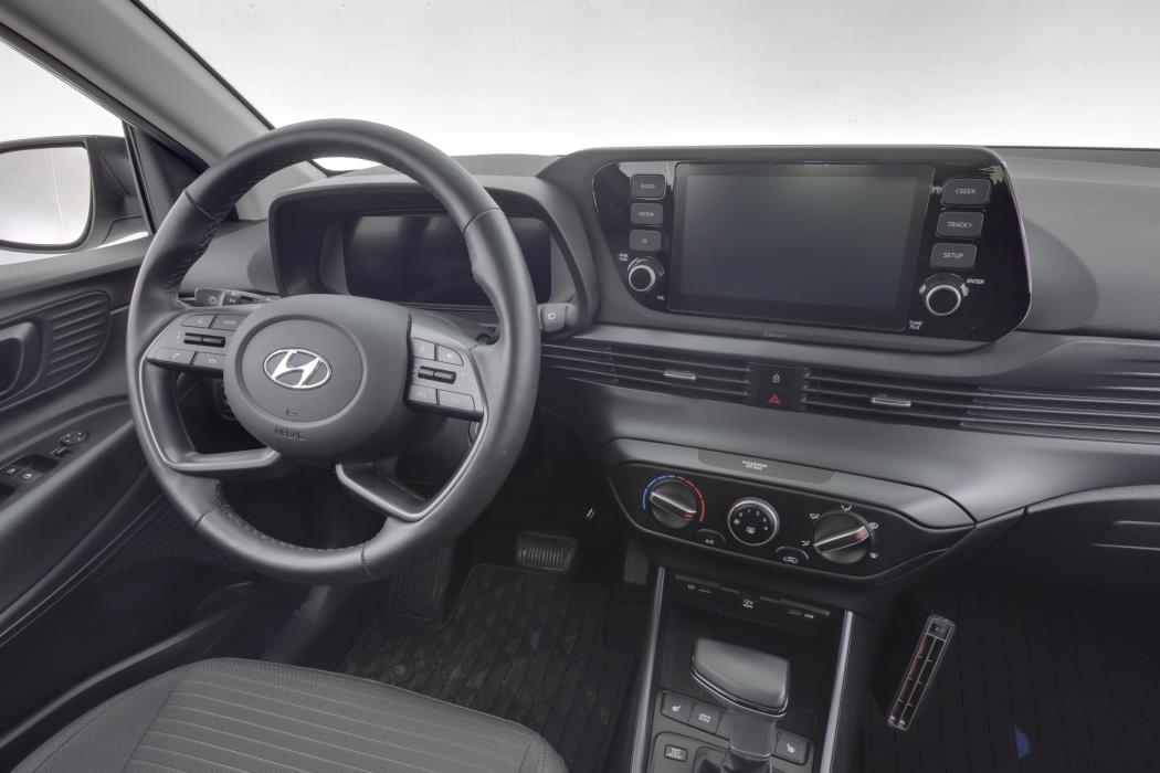 HYUNDAI i20 Hatchback 2021