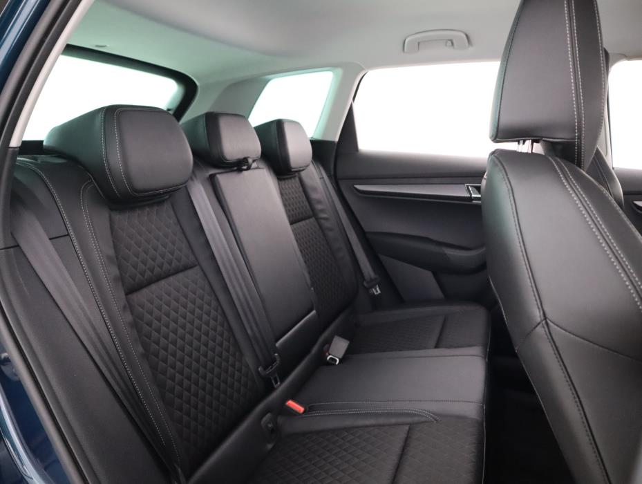 SKODA Karoq 2021