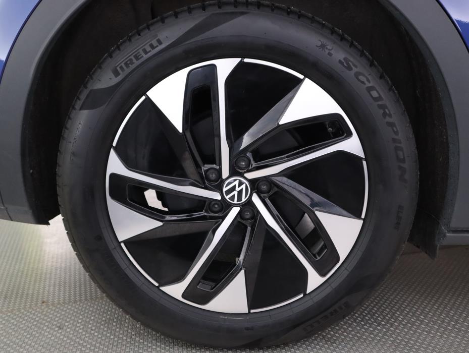 VOLKSWAGEN ID.4 2025