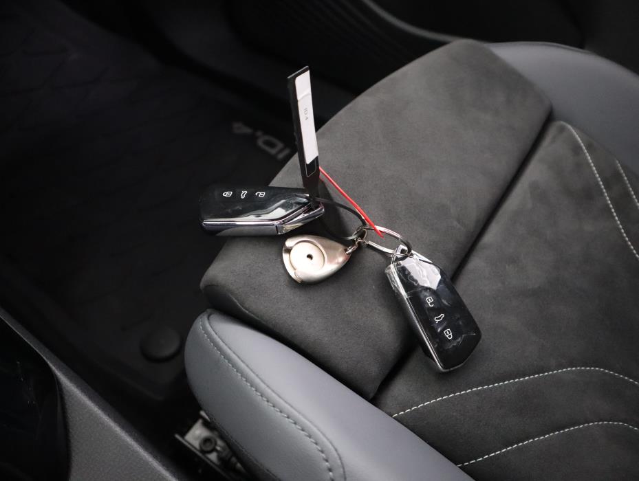 VOLKSWAGEN ID.4 2025