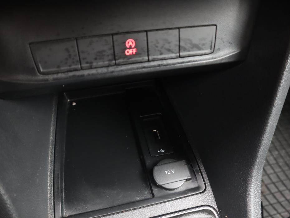 VOLKSWAGEN CADDY 2018