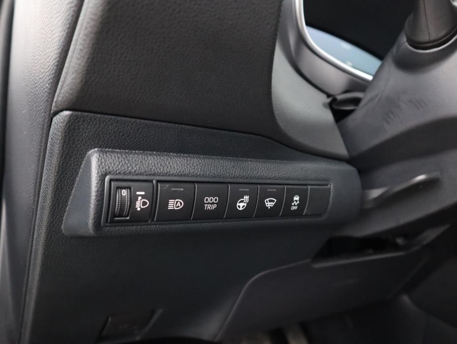 TOYOTA Corolla 2025