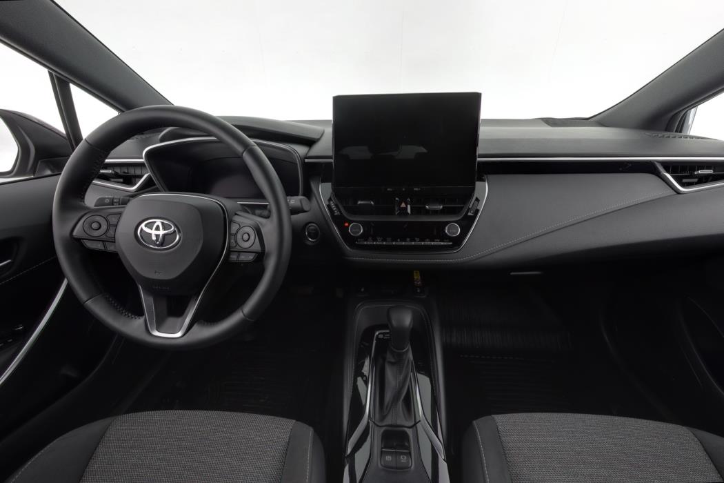 TOYOTA Corolla 2025