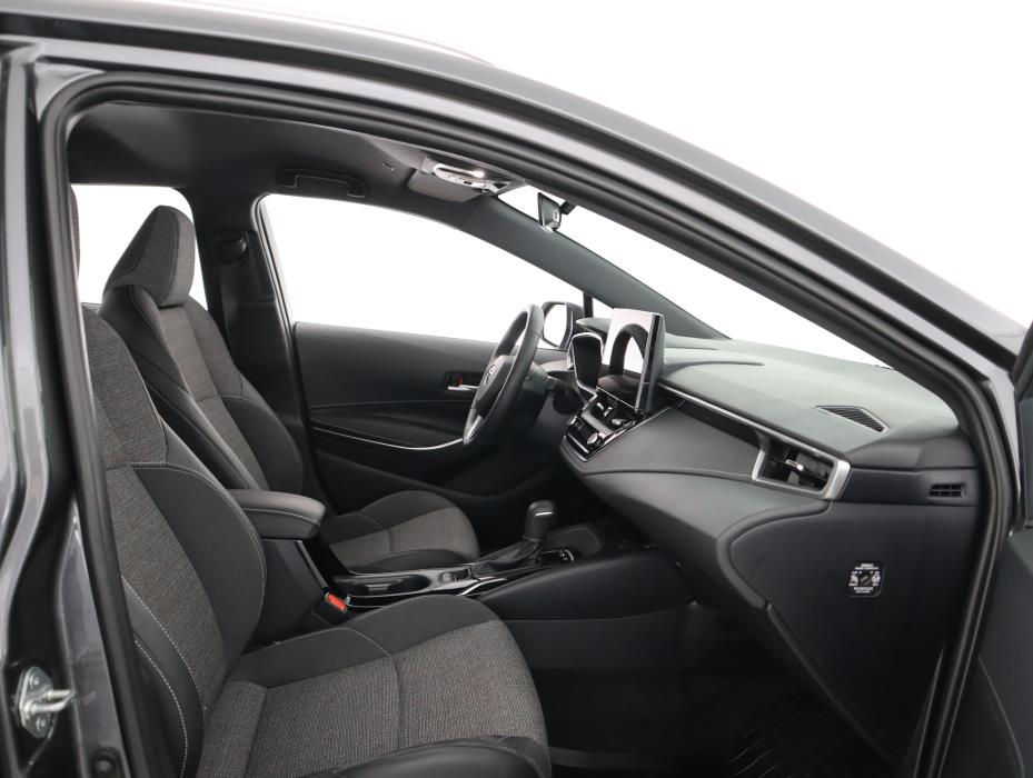 TOYOTA Corolla 2025