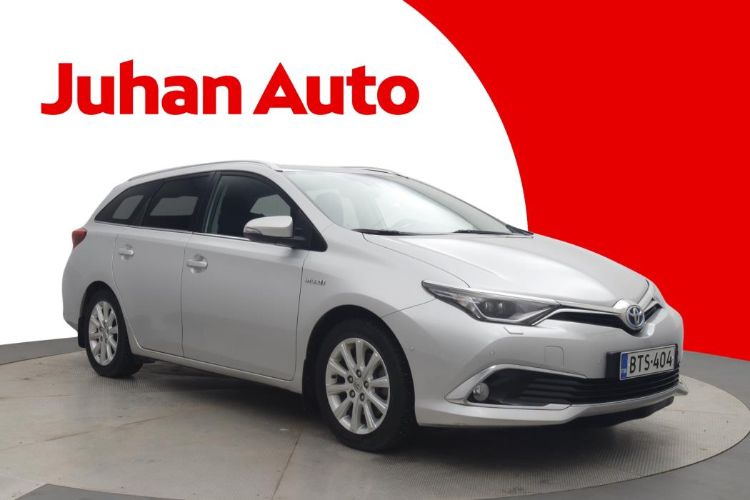 TOYOTA Auris 2016