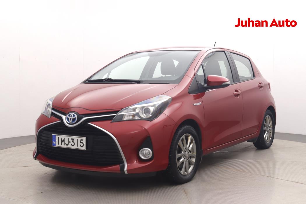 TOYOTA Yaris 2016