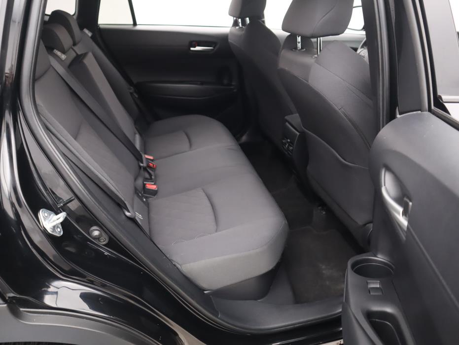 TOYOTA Corolla Cross 2023