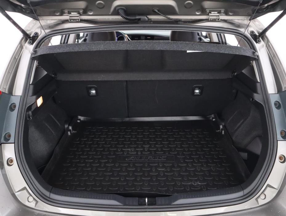 TOYOTA Auris 2018