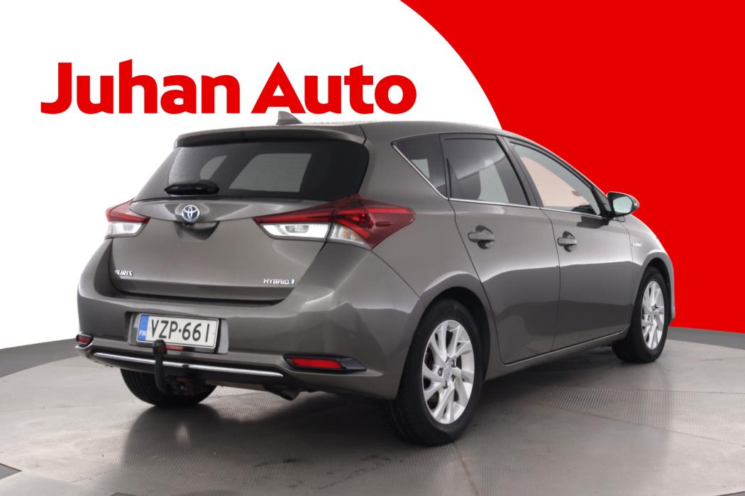 TOYOTA Auris 2018