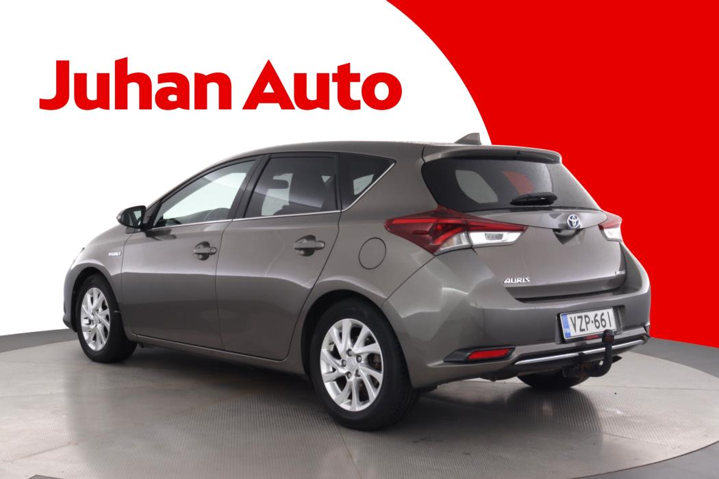 TOYOTA Auris 2018