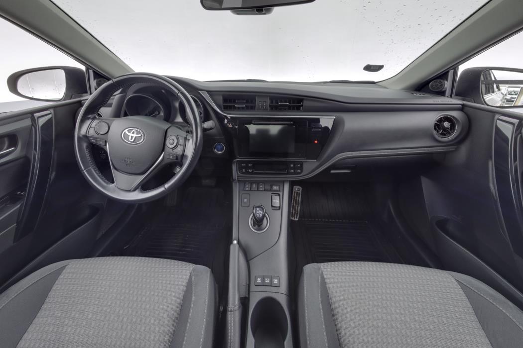 TOYOTA Auris 2018