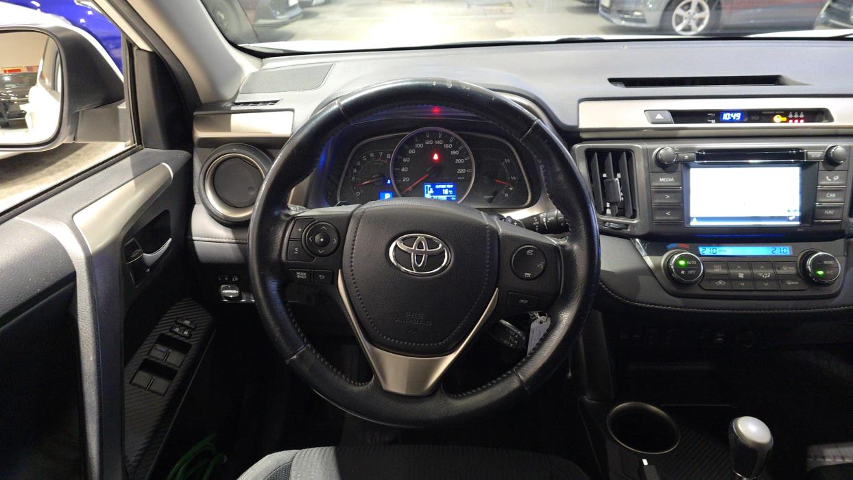 TOYOTA RAV4 2014