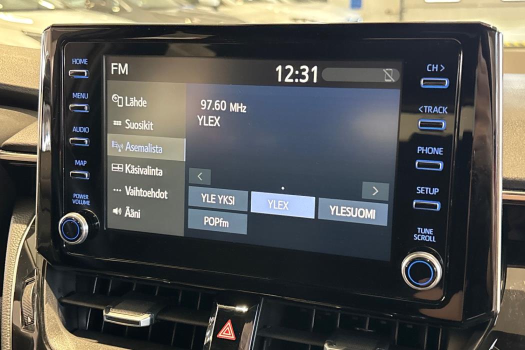 TOYOTA Corolla 2023