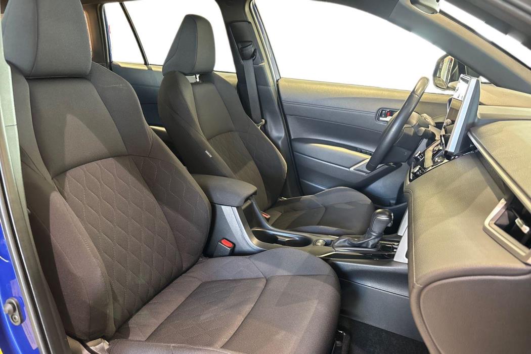 TOYOTA Corolla Cross 2024
