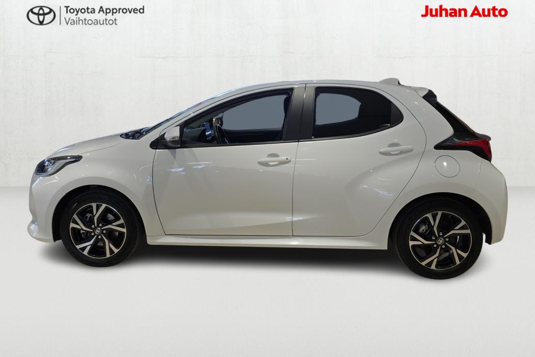 TOYOTA Yaris 2024