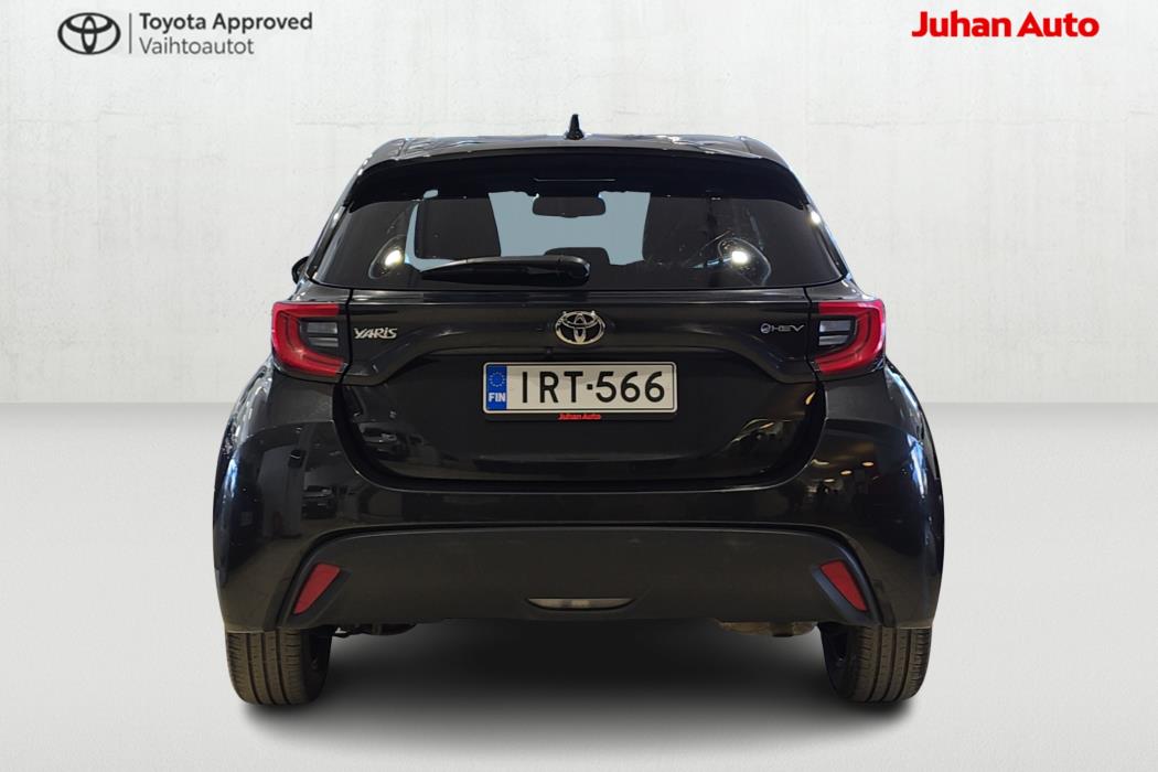 TOYOTA Yaris 2024