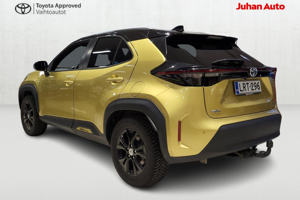 TOYOTA Yaris Cross 2022
