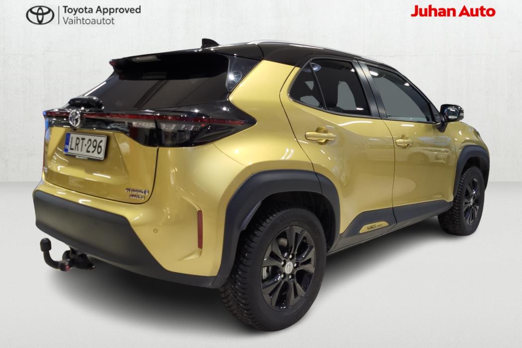 TOYOTA Yaris Cross 2022