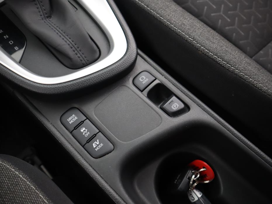 TOYOTA Yaris Cross 2023