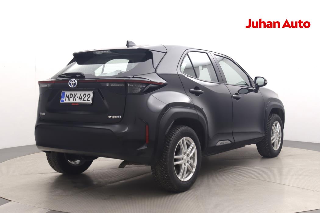 TOYOTA Yaris Cross 2023