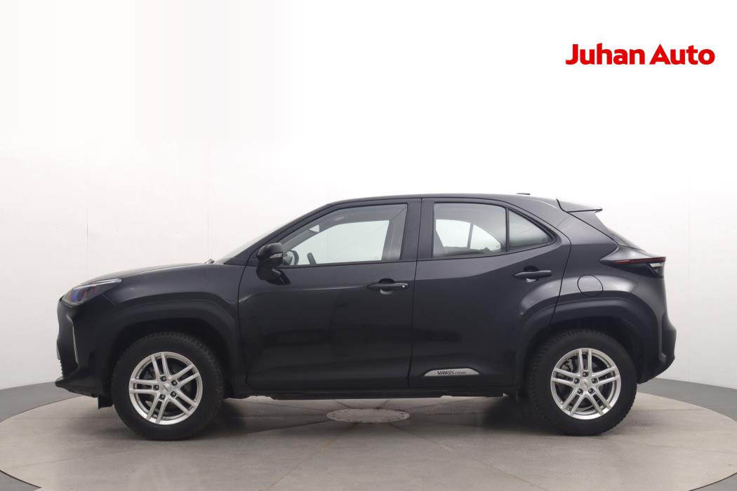 TOYOTA Yaris Cross 2023