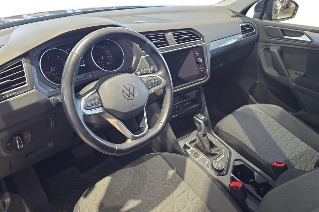 VOLKSWAGEN TIGUAN 2022