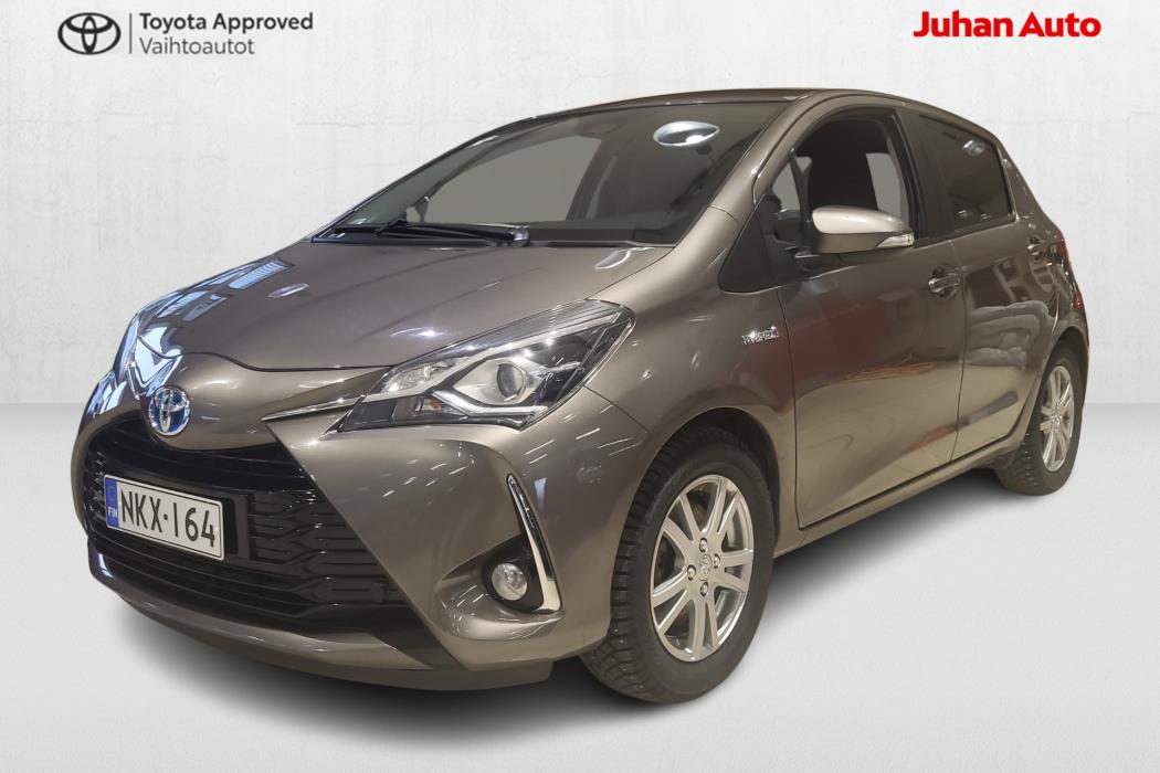TOYOTA Yaris 2017