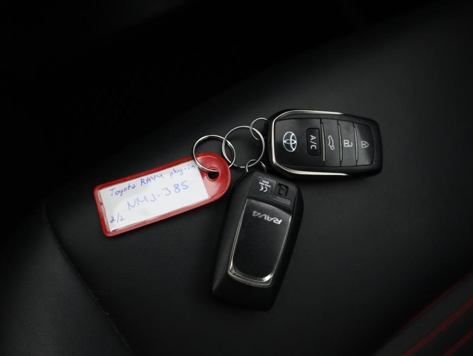 TOYOTA RAV4 Plug-in 2021