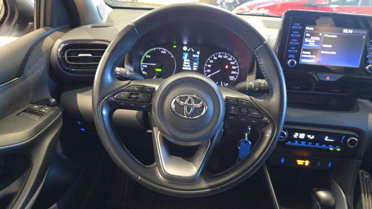 TOYOTA Yaris 2022