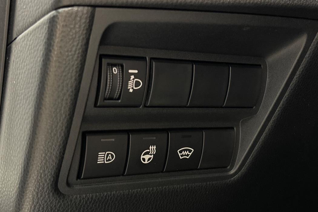 TOYOTA Yaris Cross 2025