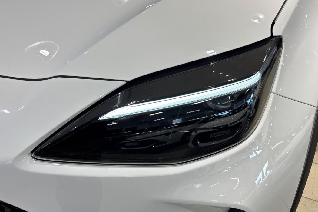 TOYOTA Yaris Cross 2025