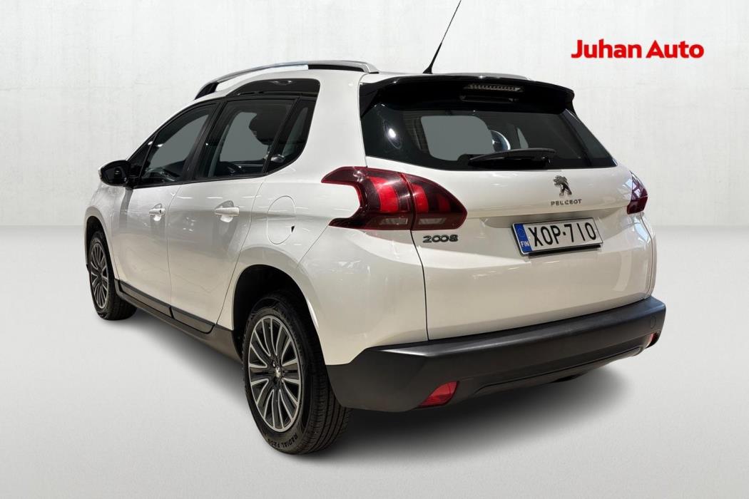 PEUGEOT 2008 2018