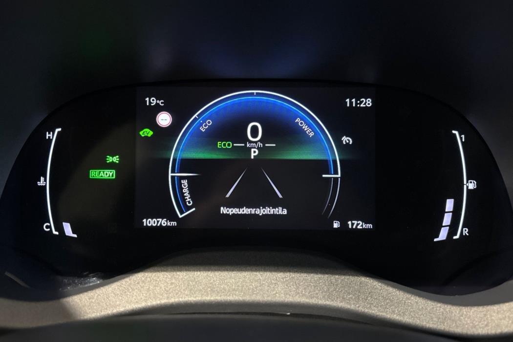 TOYOTA Yaris Cross 2025