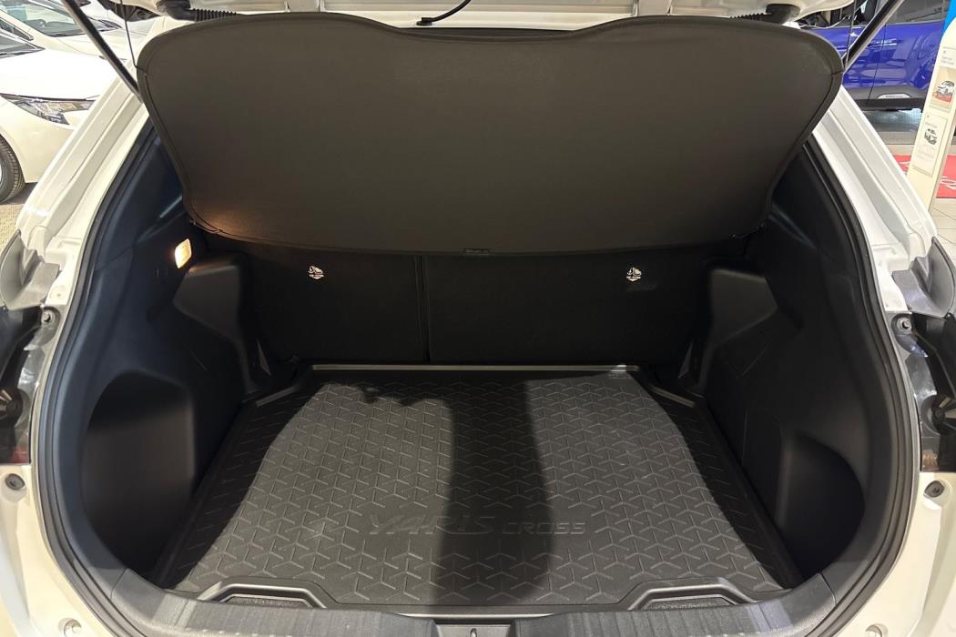 TOYOTA Yaris Cross 2025
