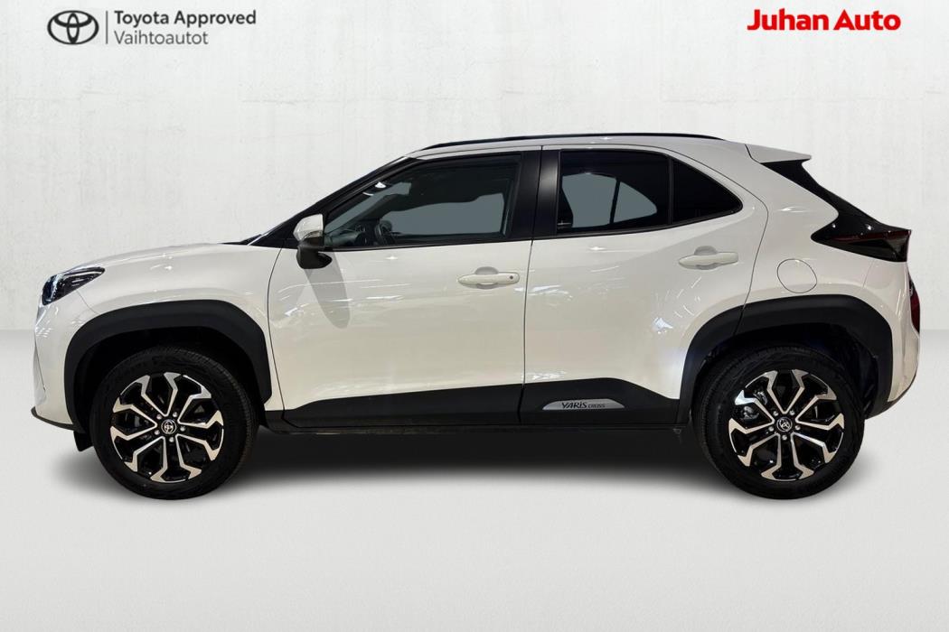 TOYOTA Yaris Cross 2025