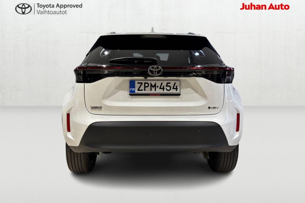 TOYOTA Yaris Cross 2025
