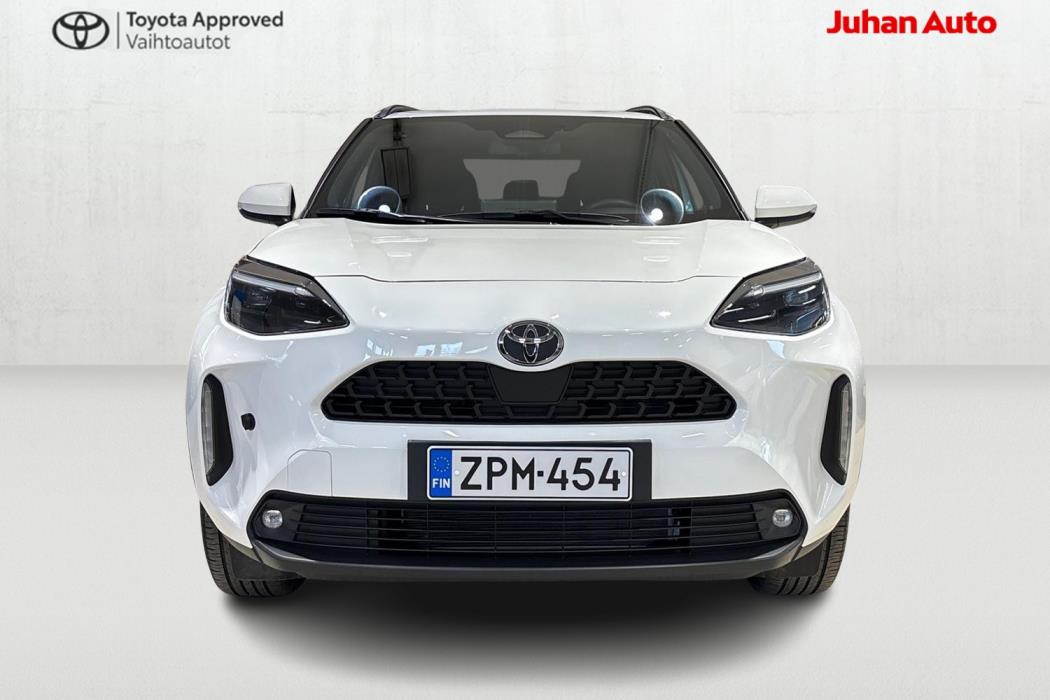 TOYOTA Yaris Cross 2025