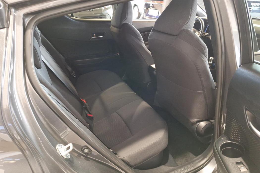 TOYOTA C-HR 2018