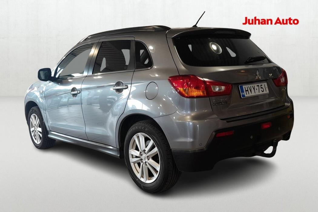 MITSUBISHI ASX 2011