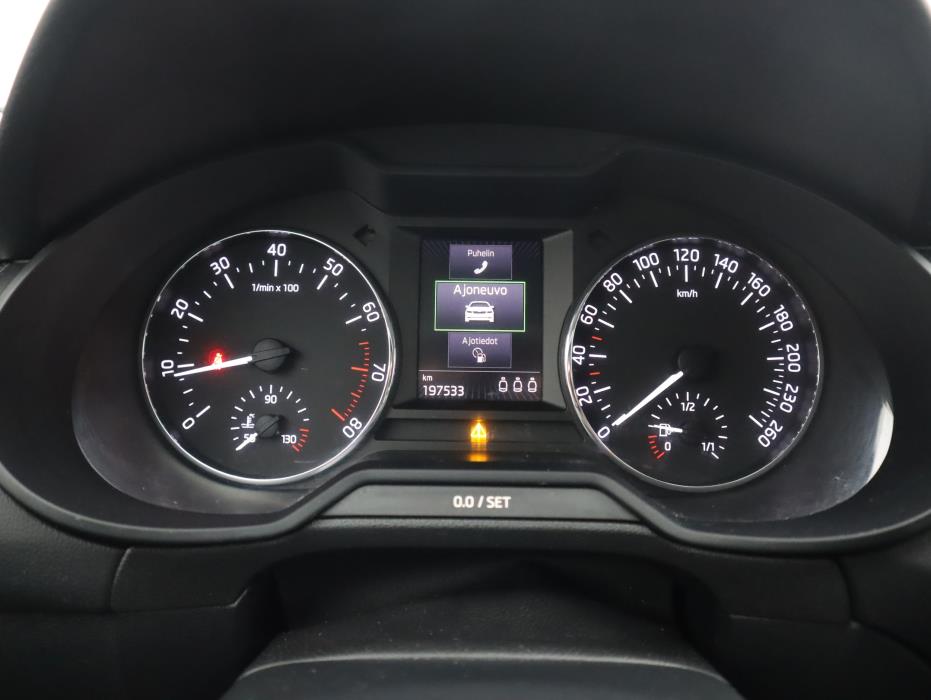 SKODA OCTAVIA 2016