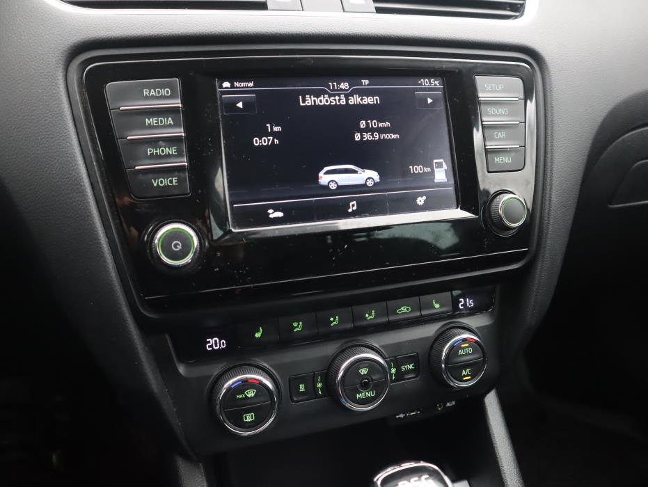 SKODA OCTAVIA 2016