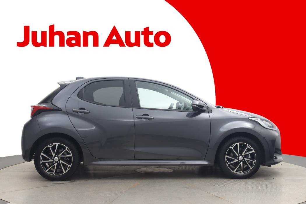 TOYOTA Yaris 2024