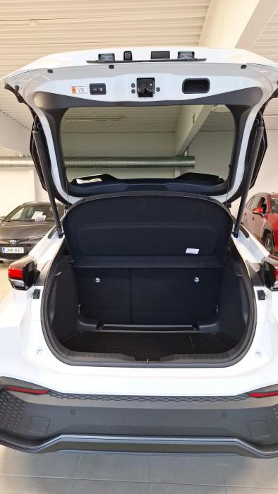 Toyota C-HR 2025