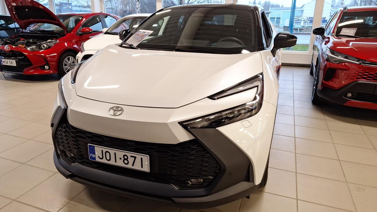 Toyota C-HR 2025