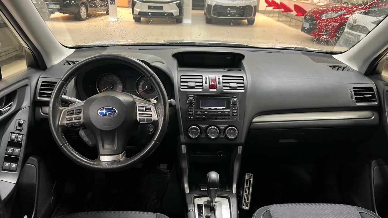 SUBARU FORESTER 2014