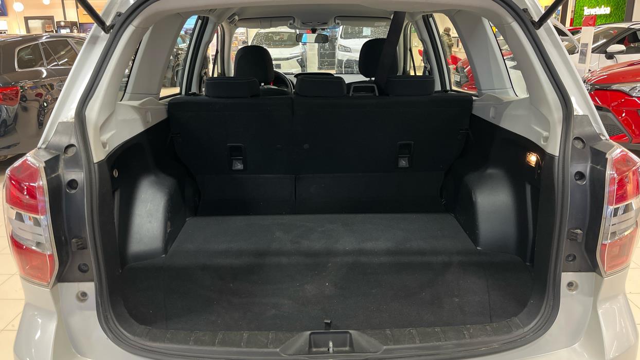 SUBARU FORESTER 2014