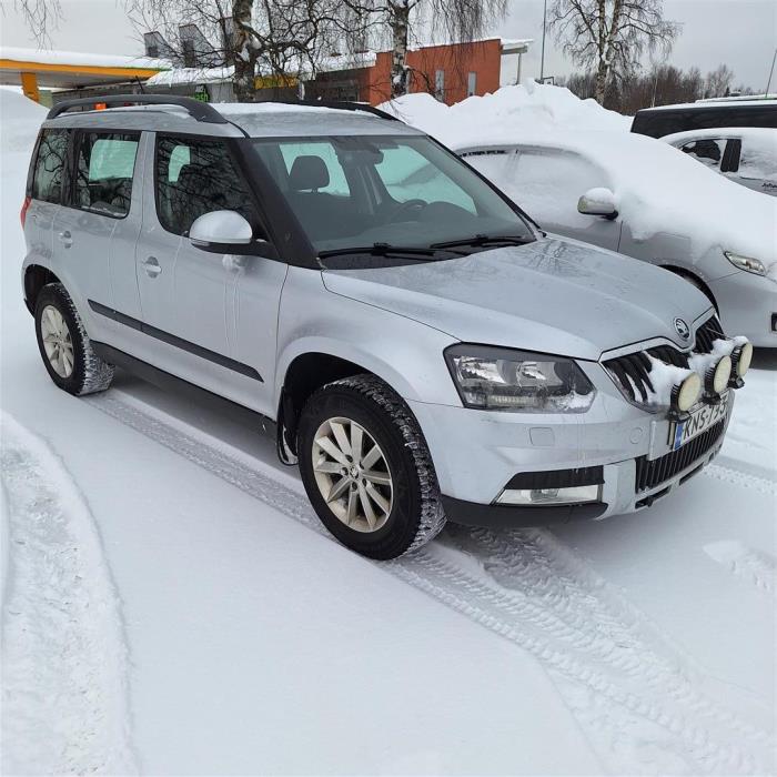 SKODA YETI 2016