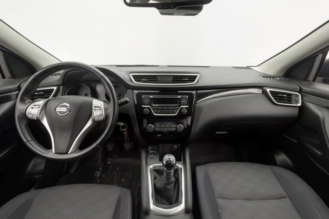 NISSAN QASHQAI 2016